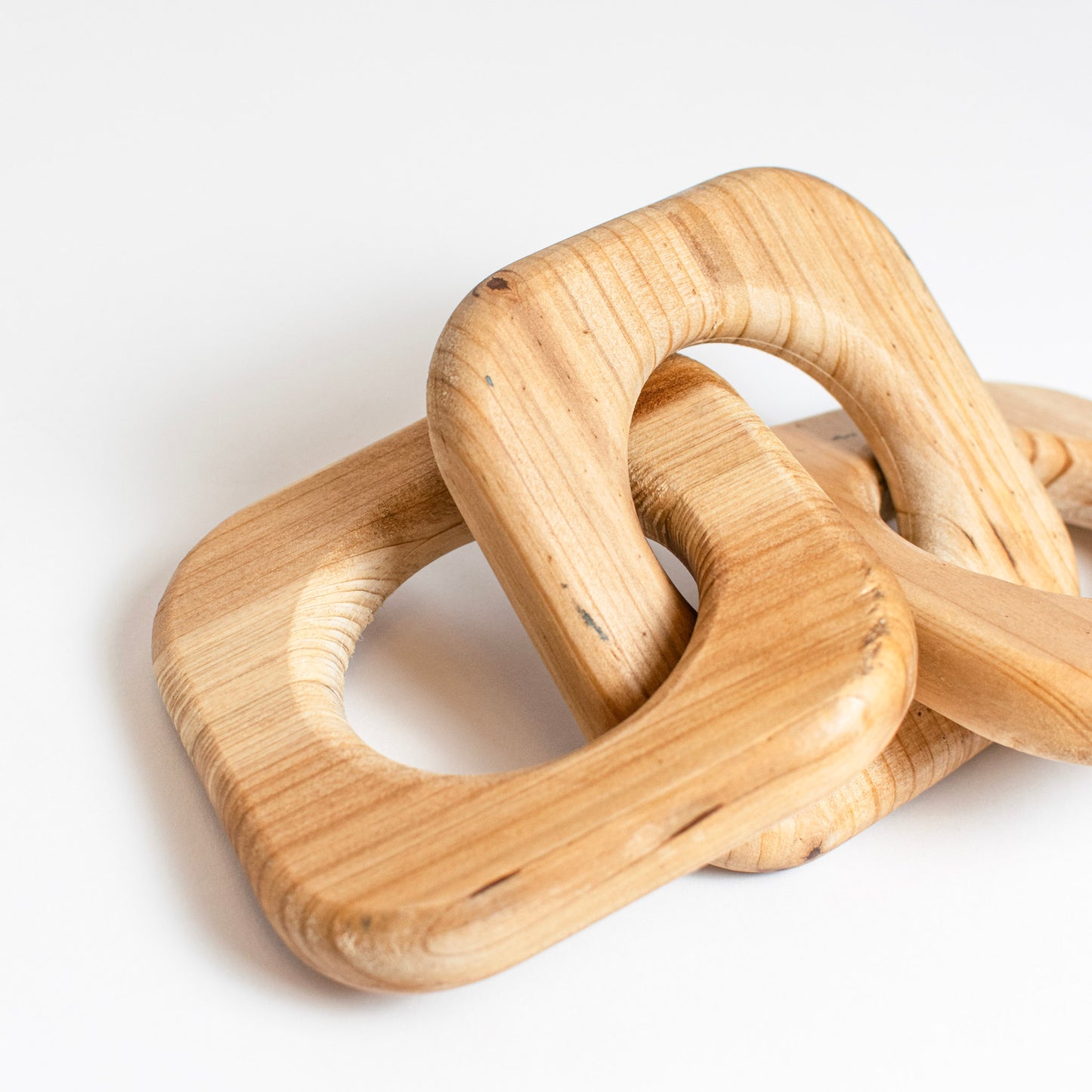 wood link chain