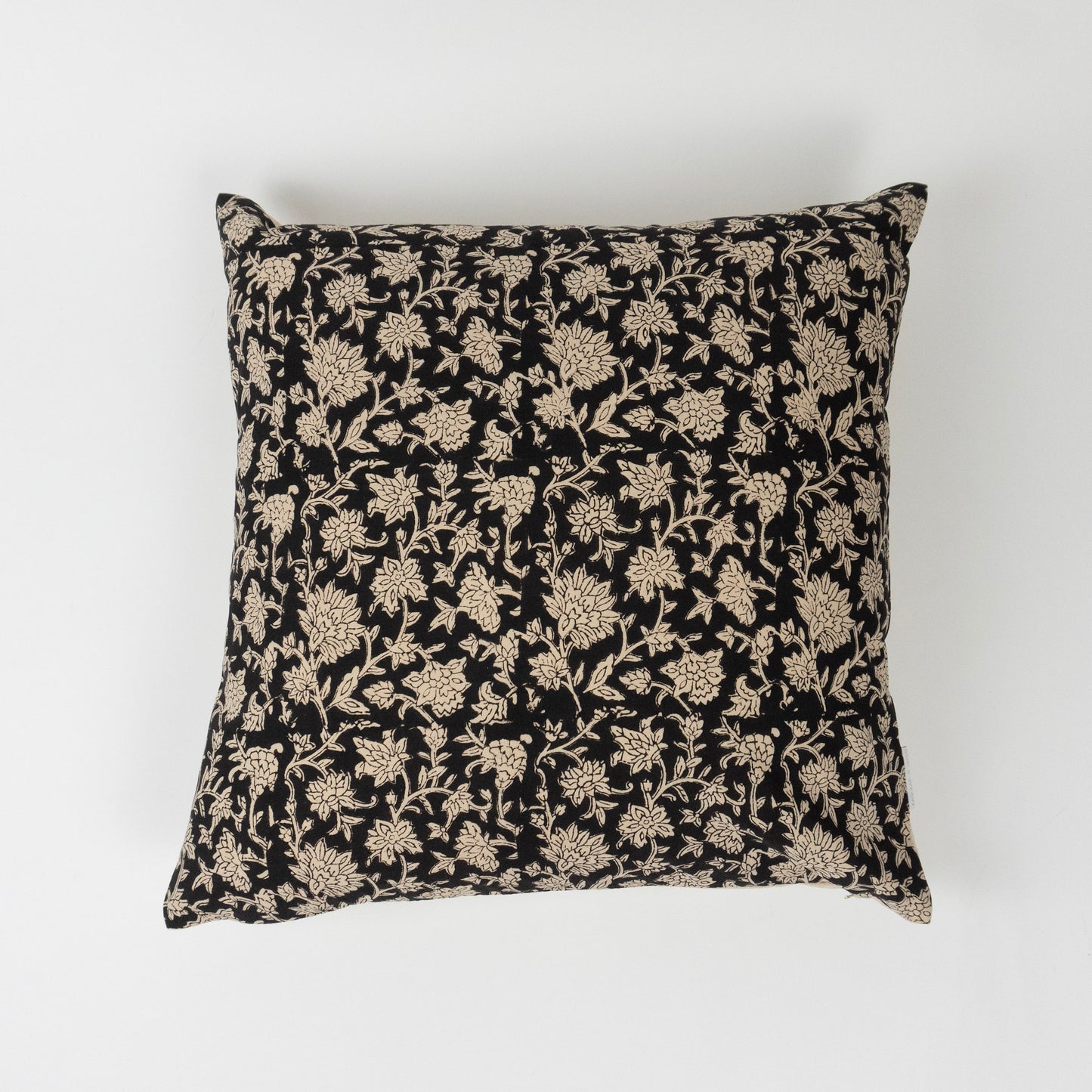 50 x 50 botanical print cushion cover